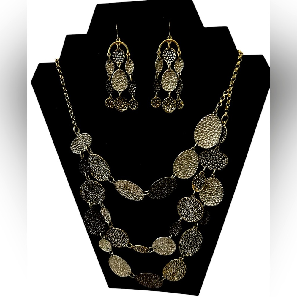 Dana BUCHMAN 3 Tierd Statement Necklace and Matching Statement Earring Set